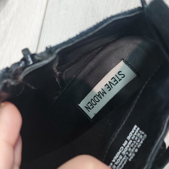 Steve Madden Women Cian Fringe Ankle Heels Booties shoes sz 9.5M - Picture 10 of 11